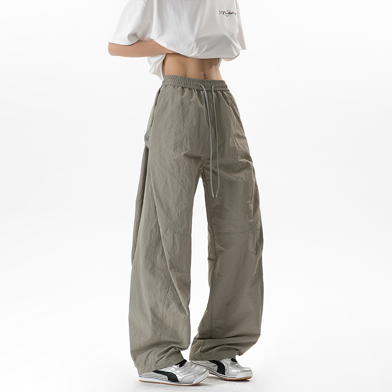 Pantaloni Jogger in Seta Ghiac - Streetwear Brand Joggers recensione e prezzo